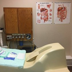 Chiropractors and Colon Hydrotherapy of Pearland