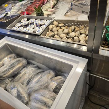 H Mart - Food Court Near Me - Schaumburg, Illinois