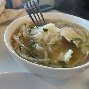 Pho Hoa Noodle Soup - 18. Chicken Pho - Vietnamese Near Me - Pinole, California Pho Hoa Noodle Soup - 18. Chicken Pho - Vietnamese Near Me - Pinole, California