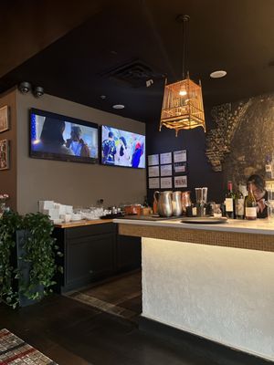 Sakhuu Thai Plano by null