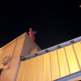 The Pig Out Inn Barbeque - Pig on the roof. - Barbeque Near Me - Natchez, Mississippi The Pig Out Inn Barbeque - Pig on the roof. - Barbeque Near Me - Natchez, Mississippi