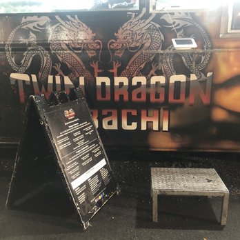 Twin Dragon Hibachi - the side of a truck - Japanese Near Me - North Miami, Florida Twin Dragon Hibachi - the side of a truck - Japanese Near Me - North Miami, Florida
