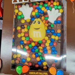 Asda Stores - Cakes on cakes...
