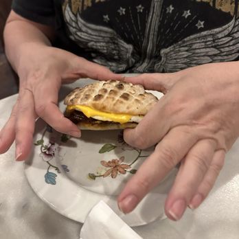 Telva at The Ridge - BREAKFAST SENDVIC - Breakfast & Brunch Near Me - Webster Groves, Missouri
