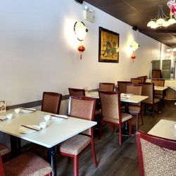 Lin Chinese Cuisine And Tea House