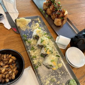 SuViche - Sushi and Ceviche - Miami roll - Sushi Bars Near Me - Miami, Florida SuViche - Sushi and Ceviche - Miami roll - Sushi Bars Near Me - Miami, Florida