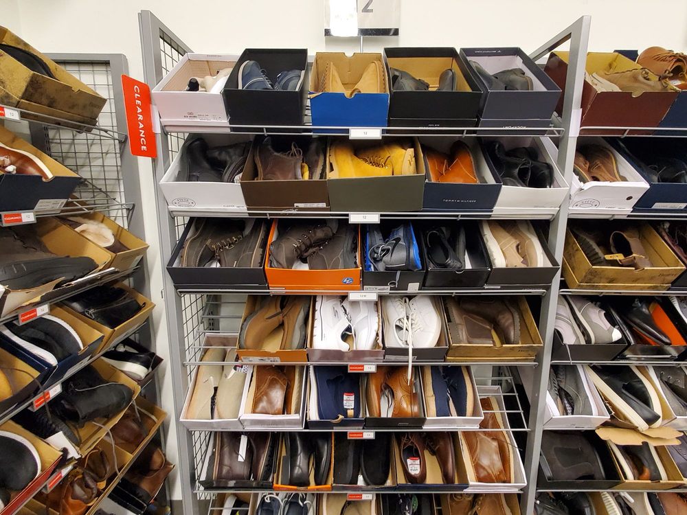 RACK ROOM SHOES 825 Dulaney Valley Rd, Towson, Maryland Shoe Stores