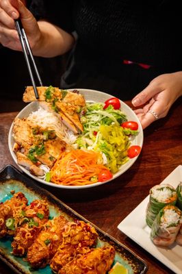 5ive Spice Taco & Banh Mi by null