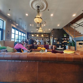 Simona's - Full bar - Coffee & Tea Near Me - Austin, Texas