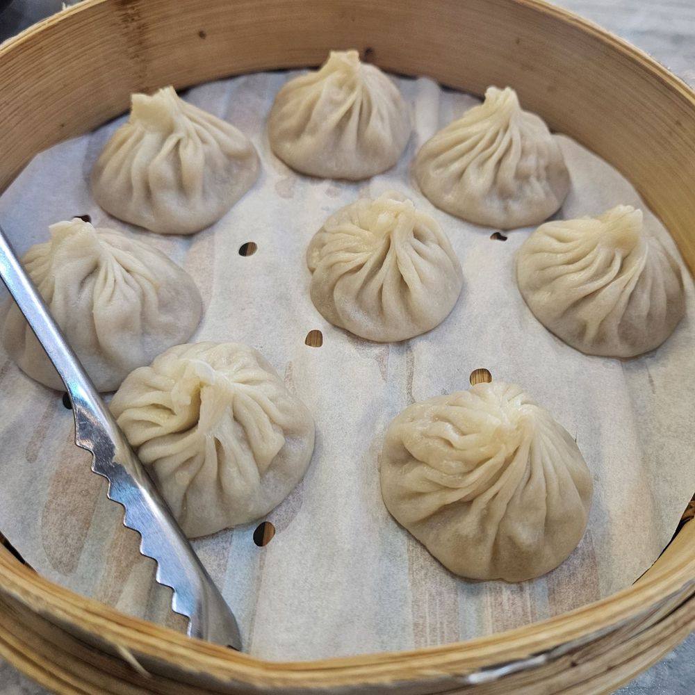 Supreme Dumplings - Pork xlb - Shanghainese Near Me - Bellevue, Washington