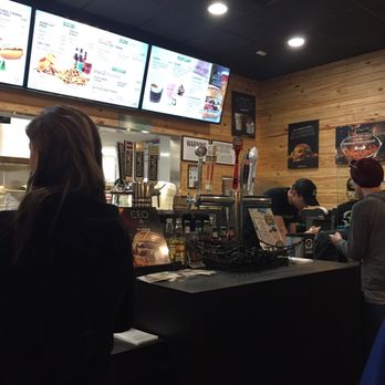 BURGERFI - Beers on tap - Burgers Near Me - Commack, New York BURGERFI - Beers on tap - Burgers Near Me - Commack, New York