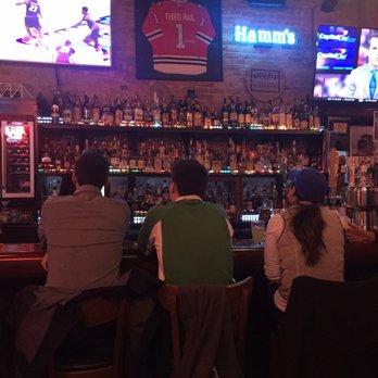 Third Rail Tavern - Bars Near Me - Chicago, Illinois
