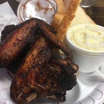 Cozy Corner Restaurant - Barbeque Near Me - Memphis, Tennessee