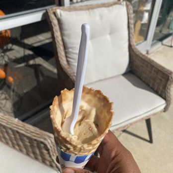 Smallcakes Keller - Tiramisu icecream - Cupcakes Near Me - Keller, Texas