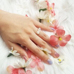 HY Jewelry - We customize name rings in gold or silver!