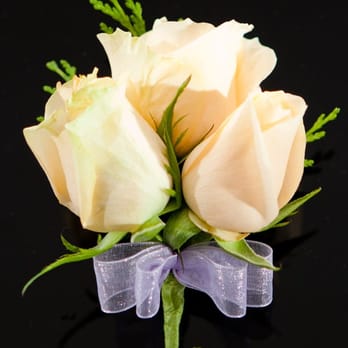 Petals by Cary - Simple Corsage - Florists Near Me - San Carlos, California