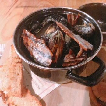 Alta Bistro - Mussels - French Near Me - Whistler, British Columbia Alta Bistro - Mussels - French Near Me - Whistler, British Columbia