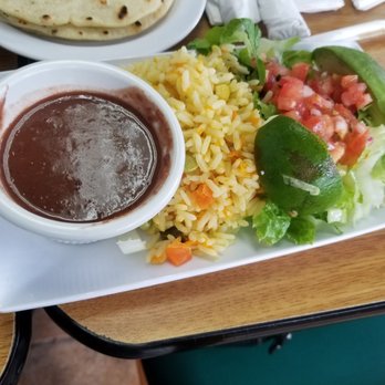 El Catrachito Restaurant - a plate of mexican food - Mexican Near Me - Takoma Park, Maryland El Catrachito Restaurant - a plate of mexican food - Mexican Near Me - Takoma Park, Maryland