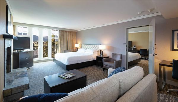 Hilton Whistler Resort & Spa by null