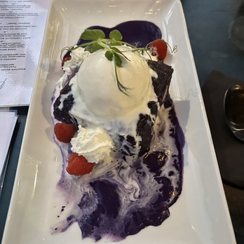 The Boardroom - Ube bread pudding - Cocktail Bars Near Me - Kailua, Hawaii The Boardroom - Ube bread pudding - Cocktail Bars Near Me - Kailua, Hawaii