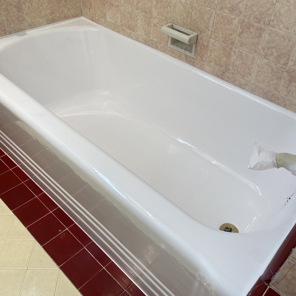 Simply Reglaze - Bathtub-after - Refinishing Services Near Me - Burbank, California