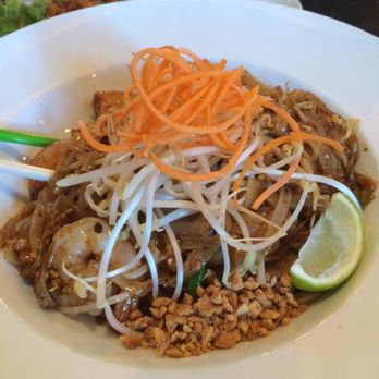 Noodle Wave - shrimp pad thai - Thai Near Me - Frisco, Texas Noodle Wave - shrimp pad thai - Thai Near Me - Frisco, Texas