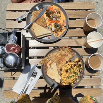 Koffee Pot - Coffee & Tea Near Me - Oakland, California