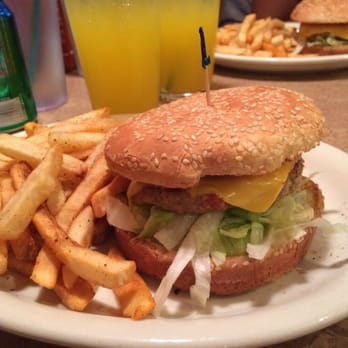 Mirchi Cafe, Halal American & Desi Restaurant Fremont - Punjabi chicken burger and mango lime sprite - Asian Fusion Near Me - Fremont, California Mirchi Cafe, Halal American & Desi Restaurant Fremont - Punjabi chicken burger and mango lime sprite - Asian Fusion Near Me - Fremont, California