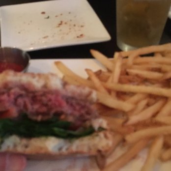 Bluewater Bar + Grill - Seafood Near Me - Barrington, Rhode Island