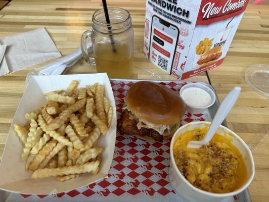 The Budlong Southern Chicken by null