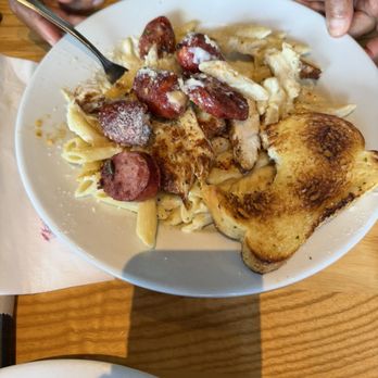Chili's - Sausage & Chicken Cajun Pasta. Hubby liked it, it's spicy. A little salty though. - Tex-Mex Near Me - Hamilton, Ohio