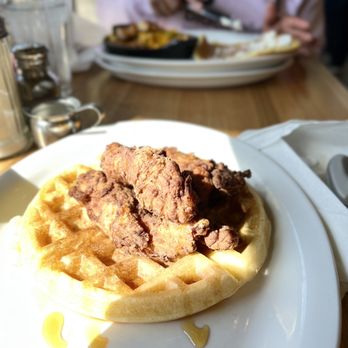 Big Bad Breakfast - Memphis - Chicken waffles - New American Near Me - Memphis, Tennessee Big Bad Breakfast - Memphis - Chicken waffles - New American Near Me - Memphis, Tennessee
