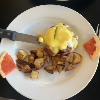 The Wallow Bar & Grill by null