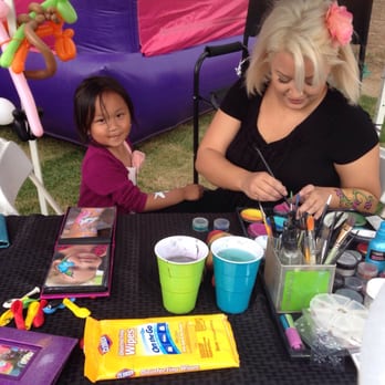 Sprinkles Entertainment - Face Painting Near Me