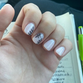 Nail Lounge - Nail Salons Near Me - Manalapan Township, New Jersey