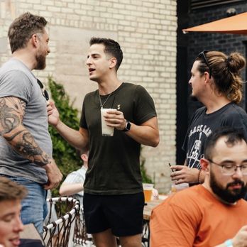 Lefty's Day and Night - Bars Near Me - Austin, Texas Lefty's Day and Night - Bars Near Me - Austin, Texas