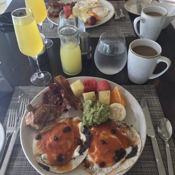 Sun Palace Cancun - Heveos rancheros.. made to order. The bomb! - Hotels Near Me - Cancún, ROO