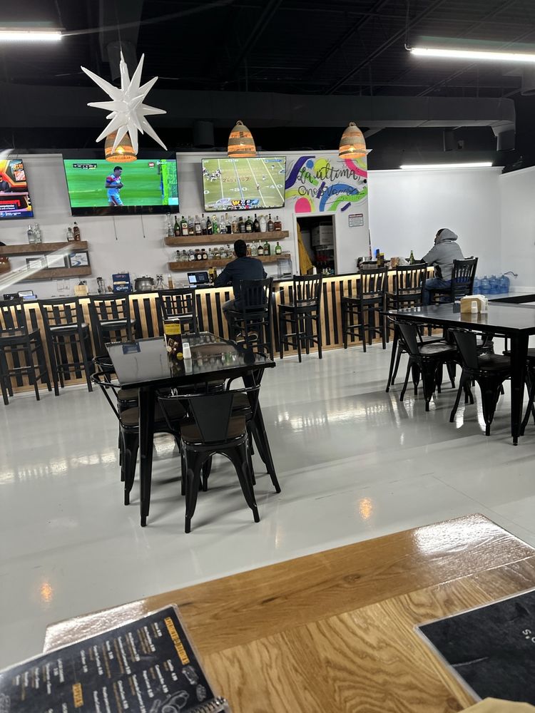 Calero's Bar & Grill