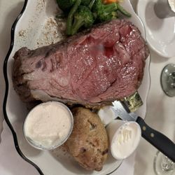 Alpine Grille - King cut prime rib