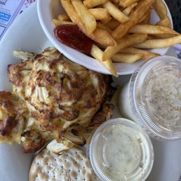 8oz crab cake and fries with coleslaw