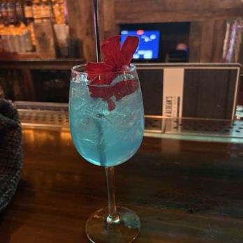 Jason Aldean's Kitchen + Rooftop Bar - Beer Bar Near Me - Nashville, Tennessee