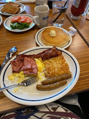 IHOP by null