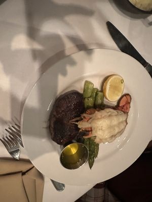 Southern Social by null