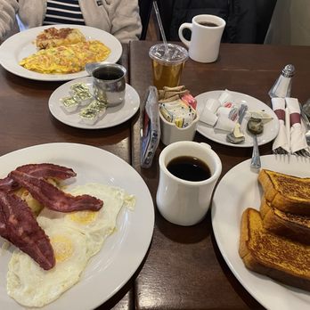 Mt. Kisco Diner - Challah or Old Fashioned and Western - Diners Near Me - Mount Kisco, New York