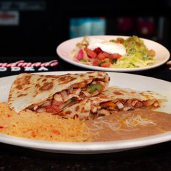 Tito's Mexican Grill - Fajitas Quesadilla (chicken)