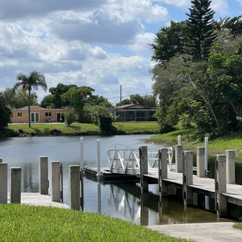 Winfield Park - Playgrounds Near Me - Margate, Florida