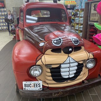 Buc-ee’s - Truck indoors. - Gas Stations Near Me - Fort Valley, Georgia