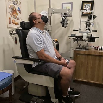 Choi Thomas B, MD - In the examine room - Ophthalmologists Near Me - Downey, California Choi Thomas B, MD - In the examine room - Ophthalmologists Near Me - Downey, California
