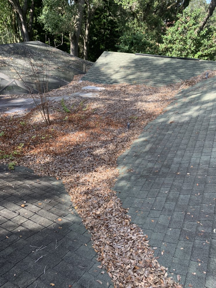 Slide of Bagui Roof Cleaning