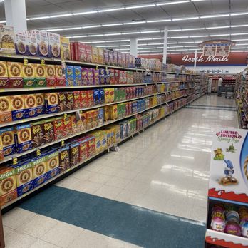 Arlan's Market - Every aisle is well stocked 4.29.25 - Grocery Near Me - Waller, Texas